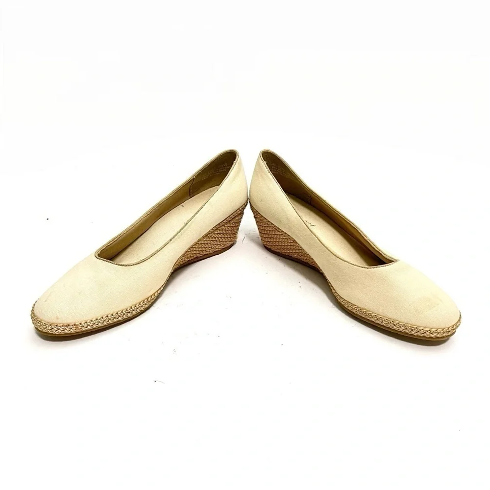 Vintage 1980s beige canvas fabric slip on wedge heel espadrilles